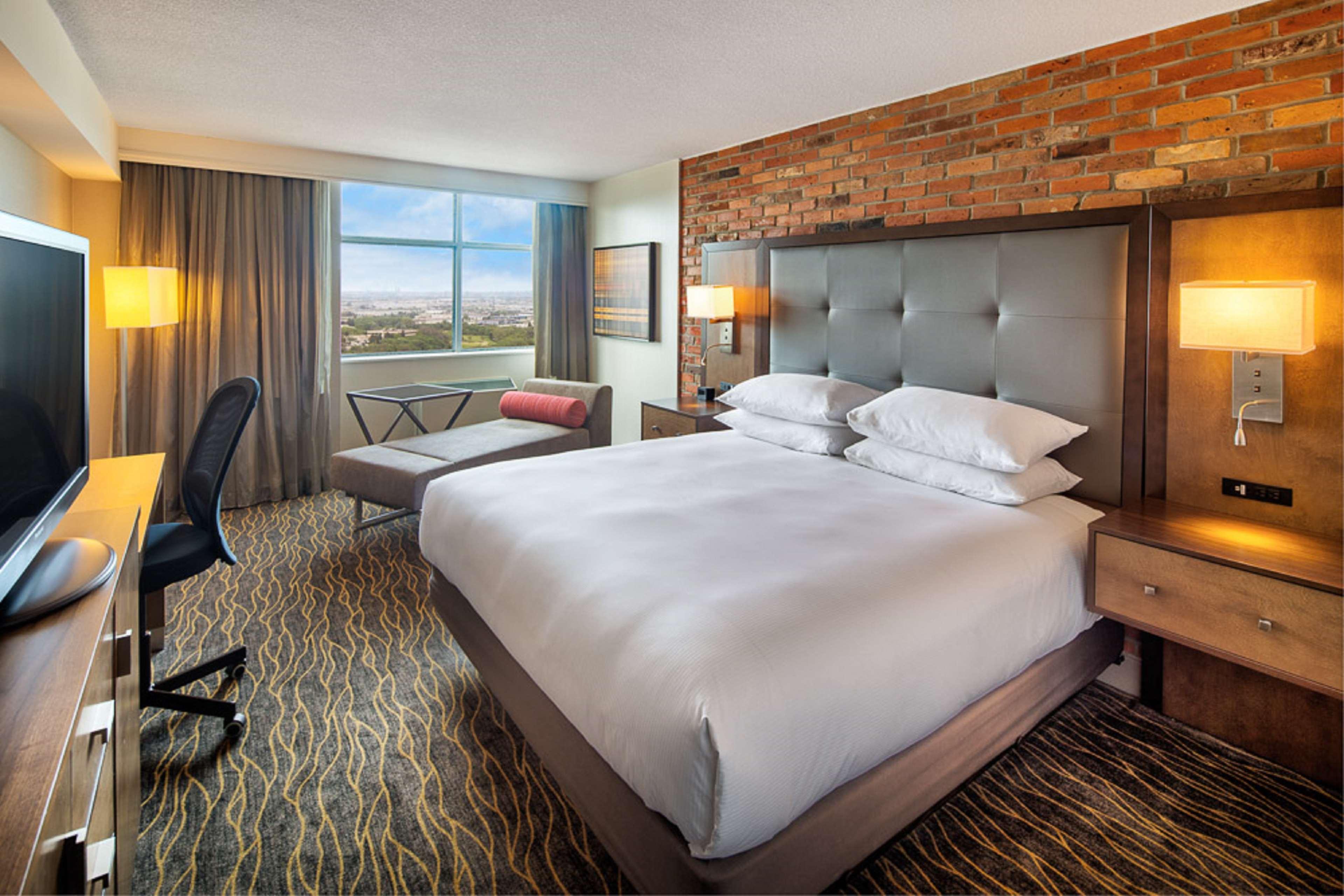 Doubletree By Hilton Toronto Airport, On Hotel Eksteriør billede